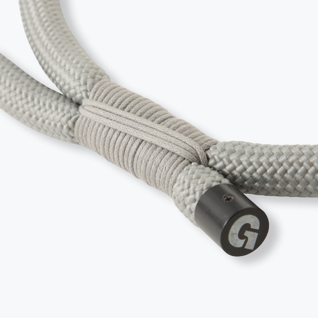 THE LEASH