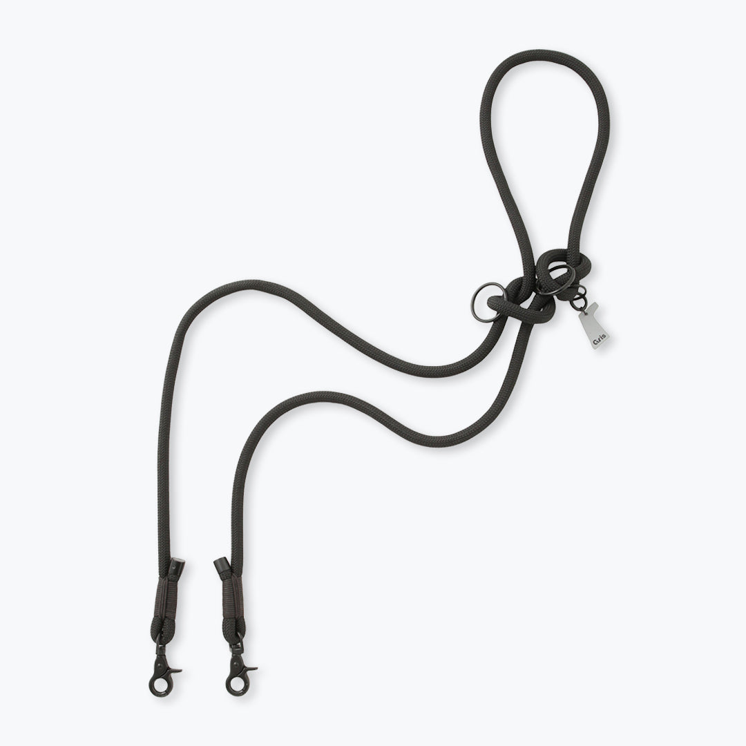 THE SHOULDER LEASH