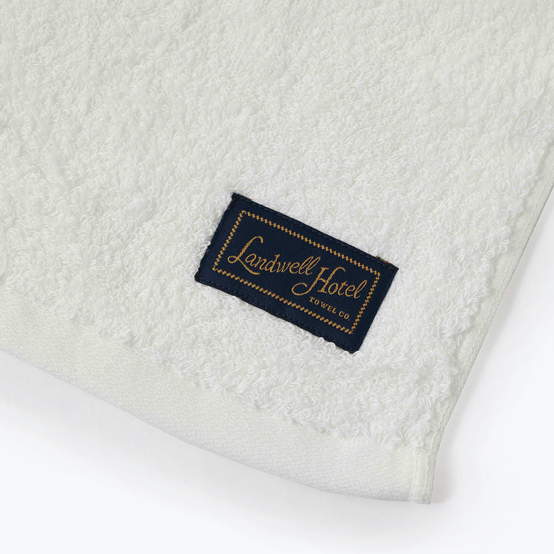 Landwell Hotel / バスタオル